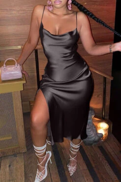 Solid Color Relaxed High Cut Midi Dress -Clothing Outlet Store C21062319 3 24e9585d 356a 4b87 b883 c5d0afa49bff