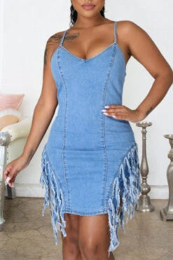 Solid Color Feminine Tassel Mini Dress