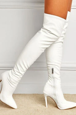 Solid Color On-Trend Boot -Clothing Outlet Store C21072304 WH 4 aca433ad 37d4 46c9 8d45 69911a35a2cd