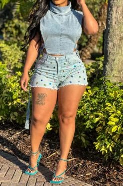 Rhinestone On-trend Denim Shorts 15 Rhinestone On-trend Denim Shorts -Clothing Outlet Store C22051308 BL 4 6f28c0dd 8720 48cc b43f a4f57ca9bcb2