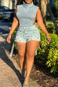 Rhinestone On-trend Denim Shorts 17 Rhinestone On-trend Denim Shorts -Clothing Outlet Store C22051308 BL 6 ad0385bc 2b8b 4cd4 859b 931ddbe1464a