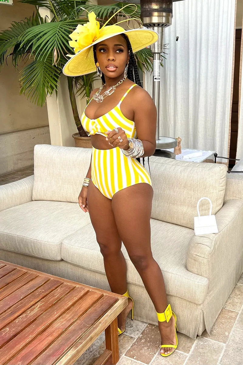 Color Block Striped Smart Cutout One Piece Swimwear 1 Color Block Striped Smart Cutout One Piece Swimwear