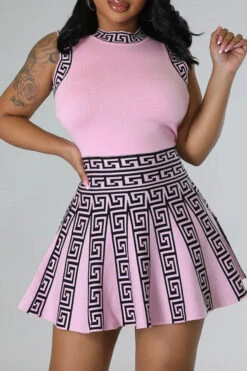 Geometric Print Patchwork Classic Pleated Mini Dress 28 Geometric Print Patchwork Classic Pleated Mini Dress -Clothing Outlet Store C23040438 PI 1