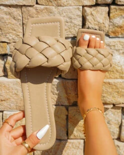 Solid Color Braided Urban Flat Slippers 34 Solid Color Braided Urban Flat Slippers -Clothing Outlet Store C23062885 AP 1