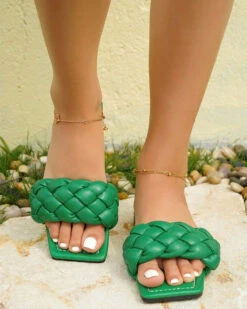 Solid Color Braided Urban Flat Slippers 29 Solid Color Braided Urban Flat Slippers -Clothing Outlet Store C23062885 GR 4