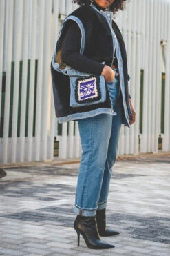 Faux Fur Patchwork Retro Denim Gilet 8 Faux Fur Patchwork Retro Denim Gilet -Clothing Outlet Store C23070619 BK 3