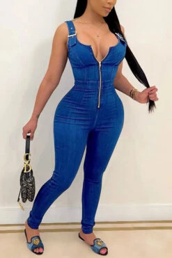 Solid Color Chic Zip Through Suspenders Jumpsuit