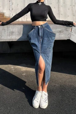 Solid Color Dramatic Pocket Design High Split Denim Skirt -Clothing Outlet Store H22081535 NB 2 c3b04825 1ae9 4f7d a25e 23cb442be8a3