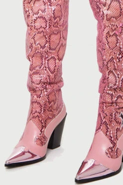 Pink Snake Print Patchwork Modern Boots -Clothing Outlet Store H22100912 PI 4