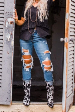 Cow Print On-trend Pointed Toe Boots 10 Cow Print On-trend Pointed Toe Boots -Clothing Outlet Store H22100958 BK 4