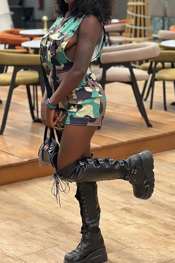 Camouflage Sporty Multi Pocket Buckled Pant Suit 4 Camouflage Sporty Multi Pocket Buckled Pant Suit - Image 4