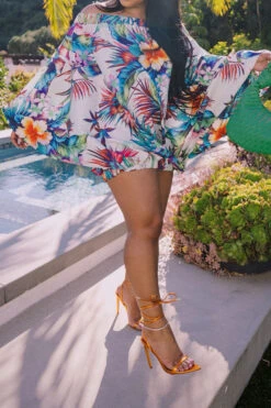 Floral Print On-trend Off Shoulder Bubble Mini Dress