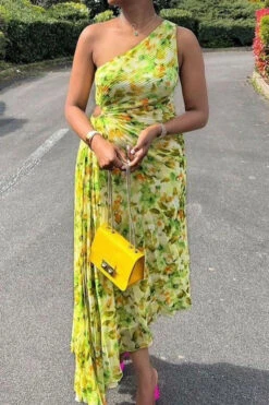 Floral Print Glamorous Asymmetric Pleated Midi Dress 5 Floral Print Glamorous Asymmetric Pleated Midi Dress -Clothing Outlet Store H23050495 GR 3