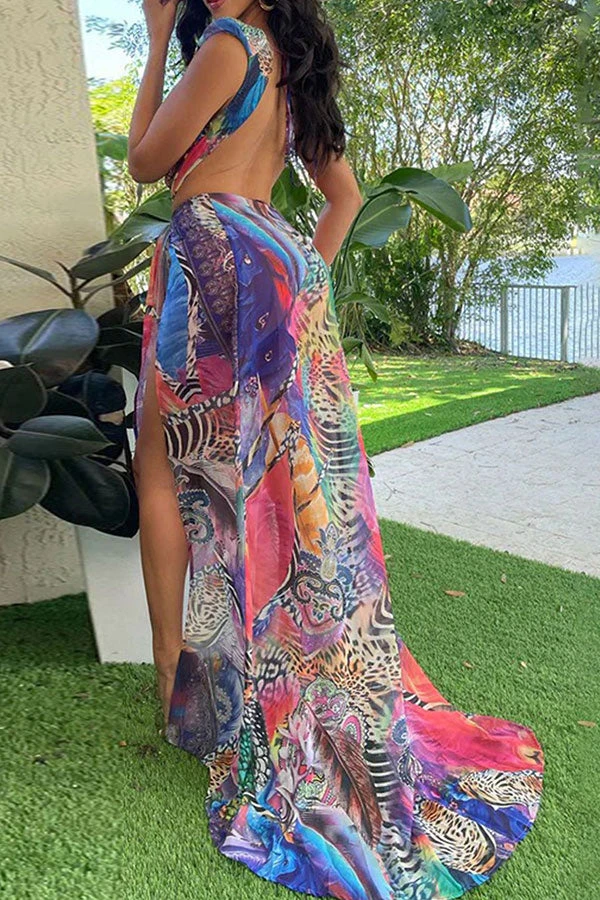 Paisley Print Rhinestone Trim Tropical Backless Three Pieces 2 Paisley Print Rhinestone Trim Tropical Backless Three Pieces - Image 2