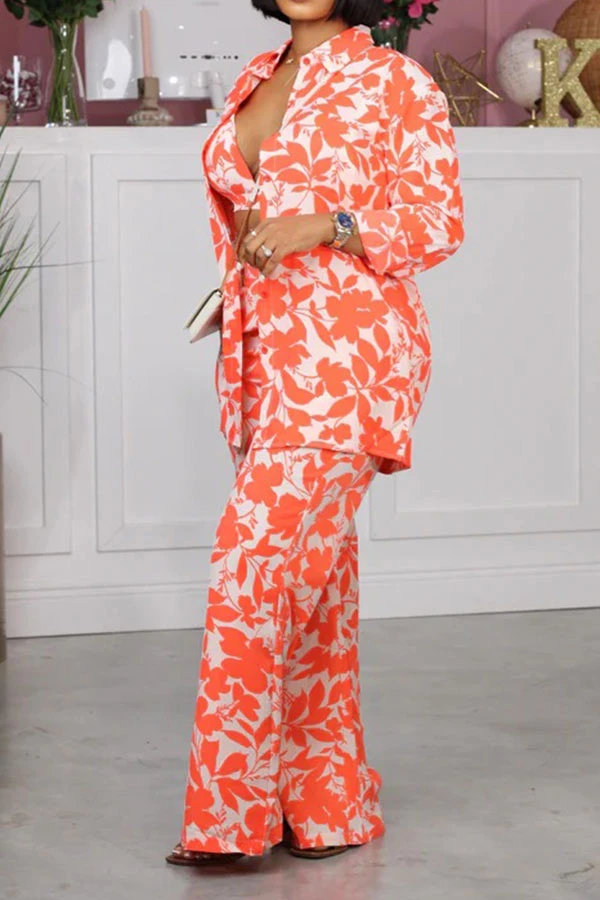 Floral Print Classic Pant Suit (Three Pieces) 2 Floral Print Classic Pant Suit (Three Pieces) - Image 2