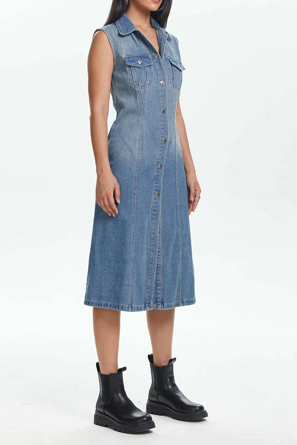 Gradient Classic Patch Pocket Denim Midi Dress 4 Gradient Classic Patch Pocket Denim Midi Dress - Image 4
